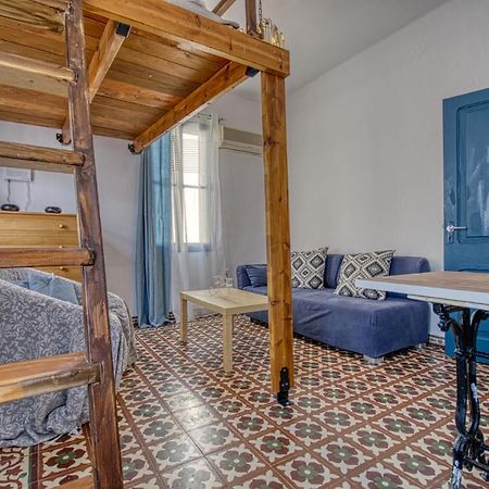 Mascot Bar Street Apartments Rhodes City Екстер'єр фото