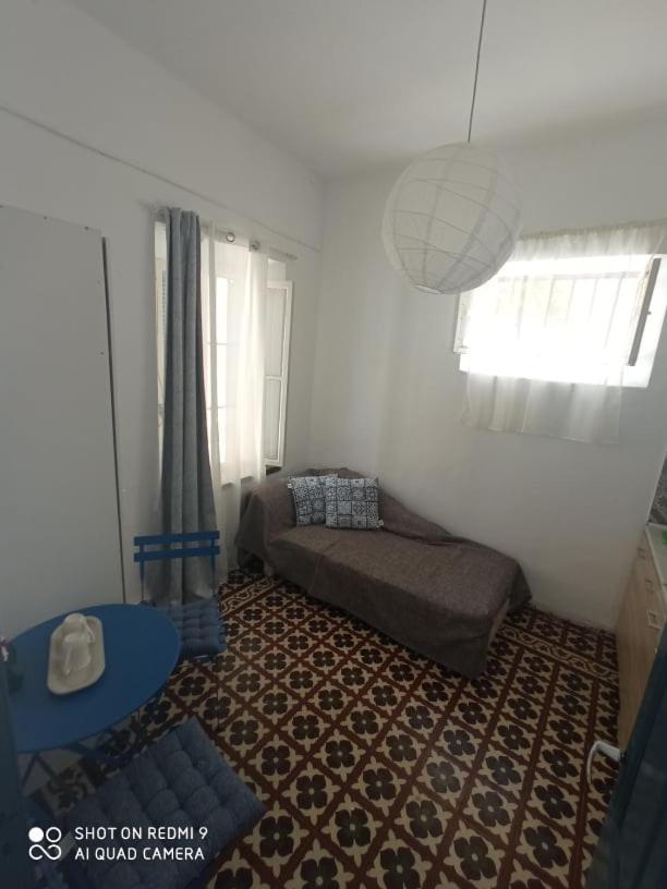 Mascot Bar Street Apartments Rhodes City Екстер'єр фото